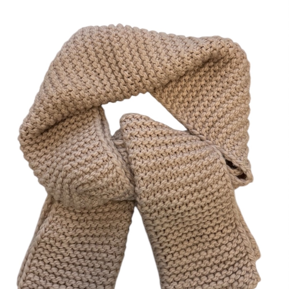 Chunky Knit Beige Scarf